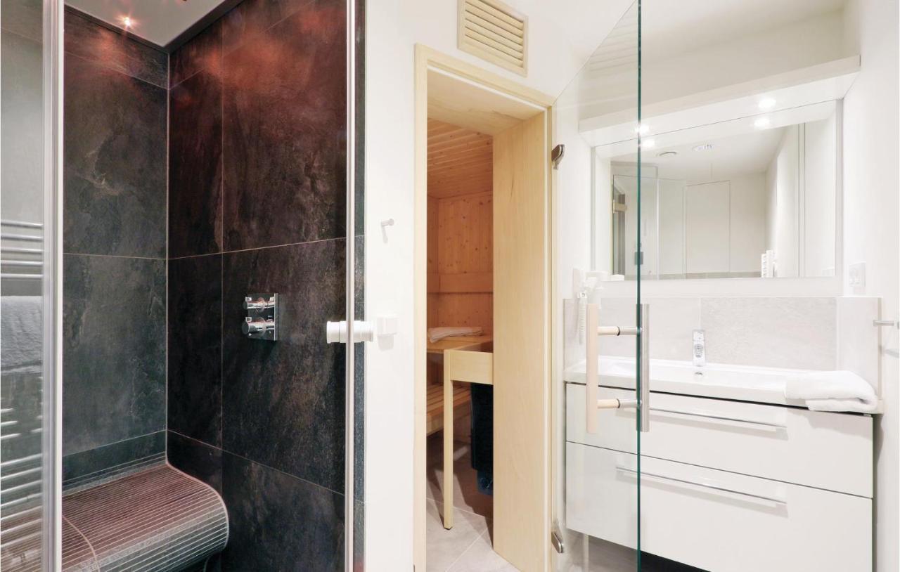 Awesome Apartment In Luebeck Travemuende With Sauna Buitenkant foto